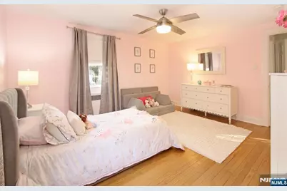 341 Essex Avenue, Bloomfield, NJ 07003 - Photo 27