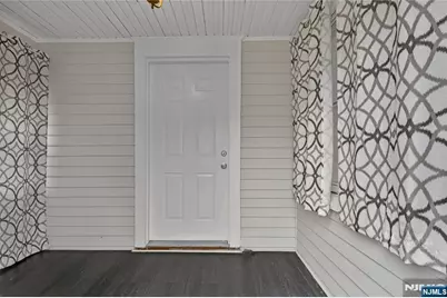 23-25 Varsity Road, Newark, NJ 07106 - Photo 5