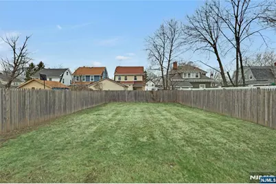 23-25 Varsity Road, Newark, NJ 07106 - Photo 29