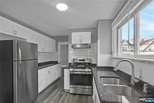 23-25 Varsity Rd, Newark, NJ 07106 - Photo 15