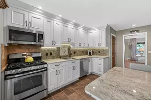 219 Kociemba Dr, River Vale Township, NJ 07675 - Photo 13