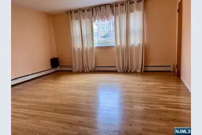 661 Clinton Place, Ridgefield, NJ 07657 - Photo 9