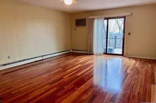 661 Clinton Pl, Ridgefield, NJ 07657 - Photo 5