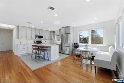 100 Blanch Avenue, Closter, NJ 07624 - Photo 5