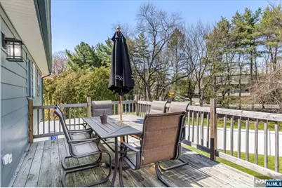30 Melissa Drive, Totowa, NJ 07512 - Photo 27