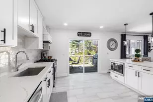 30 Melissa Dr, Totowa, NJ 07512 - Photo 5