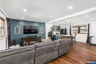 30 Melissa Dr, Totowa, NJ 07512 - Photo 21