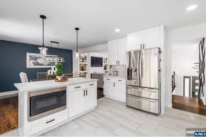 30 Melissa Drive, Totowa, NJ 07512 - Photo 3