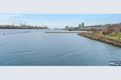 118 The Promenade, Edgewater, NJ 07020 - Photo 31