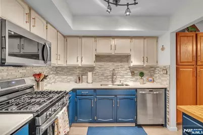 44 Manchester Lane F #F, West Milford, NJ 07480 - Photo 5