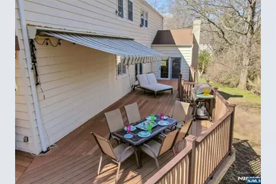 42-08 Cosgrove Court, Fair Lawn, NJ 07410 - Photo 17