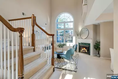 30 Clements Court, Roseland, NJ 07068 - Photo 17