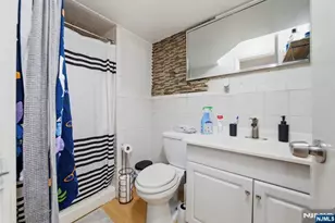 56 Lentz Ave, Newark, NJ 07105 - Photo 41