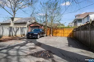 41 Montague Pl C0002, Montclair, NJ 07042 - Photo 31