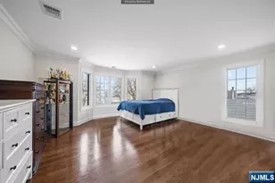 160 Lawrence Dr, Paramus, NJ 07652 - Photo 31