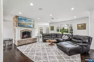 73 Maple Ave, Wayne, NJ 07470 - Photo 7