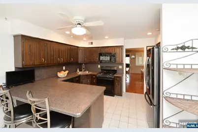 6 Romopock Court 6 #6, Mahwah, NJ 07430 - Photo 9
