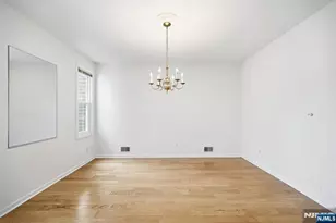 118 Cambridge Dr 1067, Nutley, NJ 07110 - Photo 15