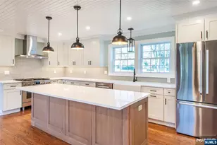 44 4th Ave, Roseland, NJ 07068 - Photo 17