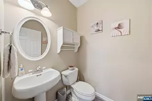 22 Falling Waters, Oakland, NJ 07436 - Photo 13