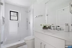 27 Willow St, Millburn, NJ 07041 - Photo 31