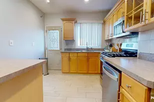 29 Long Ave, Hillside, NJ 07205 - Photo 5