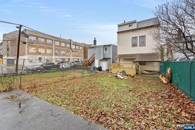 21 Olive Street, Paterson, NJ 07501 - Photo 25