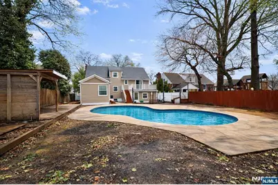 86 Howland Avenue, Teaneck Township, NJ 07666 - Photo 3