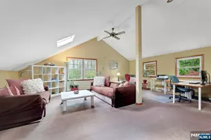 5 Hilltop Rd, Mahwah, NJ 07430 - Photo 13
