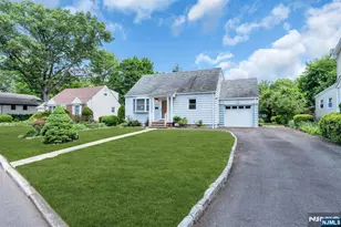 306 Highland St, Cresskill, NJ 07626 - Photo 5