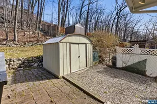 116 Rafkind Rd, Bloomingdale, NJ 07403 - Photo 43