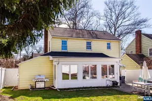 68 Newman Ave, Verona, NJ 07044 - Photo 3