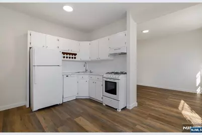 1866 John F Kennedy Boulevard 1C #1c, Jersey City, NJ 07304 - Photo 5