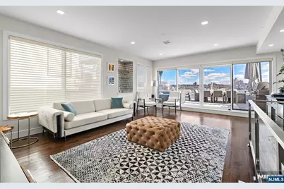 504 Undercliff Avenue, Edgewater, NJ 07020 - Photo 27
