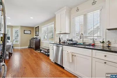 38 Centre Street, Nutley, NJ 07110 - Photo 11