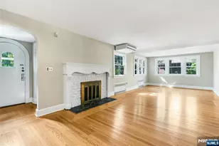 65 Merrison St, Teaneck Township, NJ 07666 - Photo 3