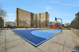 2200 N Central Road 3U, Fort Lee, NJ 07024 - Photo 31
