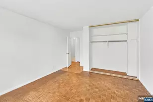 2200 N Central Road 3U, Fort Lee, NJ 07024 - Photo 15