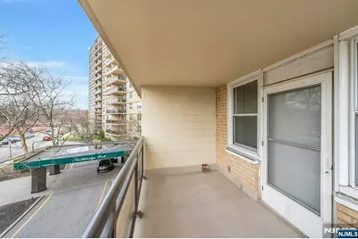 2200 N Central Road 3U #3U, Fort Lee, NJ 07024 - Photo 19