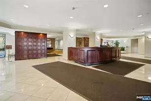 2200 N Central Road 3U, Fort Lee, NJ 07024 - Photo 35