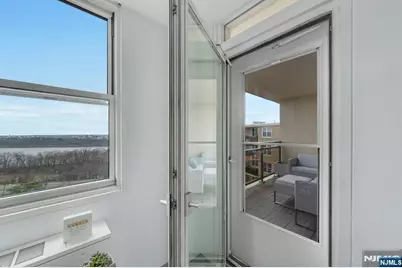 2200 N Central 15G #15G, Fort Lee, NJ 07024 - Photo 21