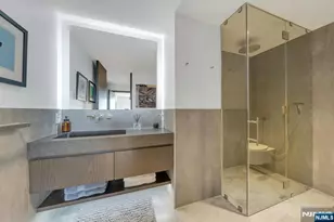 2200 N Central 15G, Fort Lee, NJ 07024 - Photo 31
