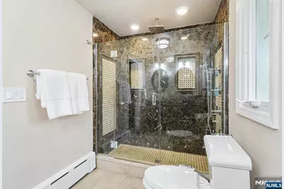 35 Grandview Avenue, Upper Saddle River, NJ 07458 - Photo 19