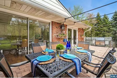 35 Grandview Avenue, Upper Saddle River, NJ 07458 - Photo 13