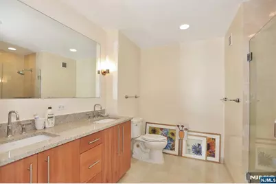 600 12th Street 810 #810, Palisades Park, NJ 07650 - Photo 9