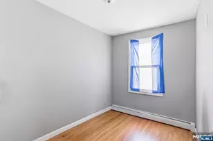 61 Cutler St, Newark, NJ 07104 - Photo 15