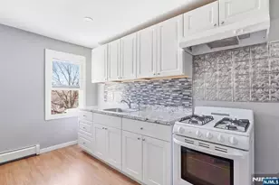 61 Cutler St, Newark, NJ 07104 - Photo 13