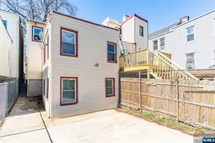 61 Cutler St, Newark, NJ 07104 - Photo 21