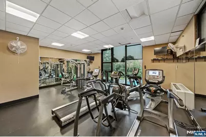 6 Horizon Road 906 #906, Fort Lee, NJ 07024 - Photo 9