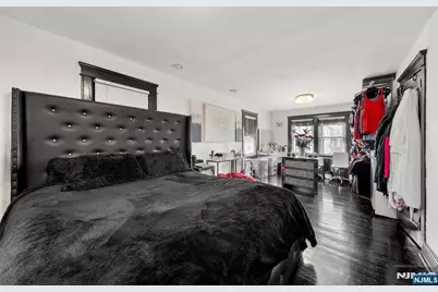461 Greenmount Avenue, Cliffside Park, NJ 07010 - Photo 15